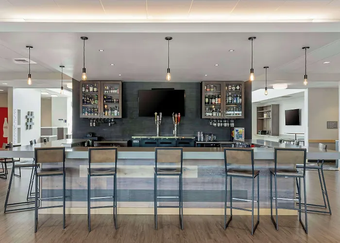 Best Western Plus Peppertree Nampa Civic Center Inn