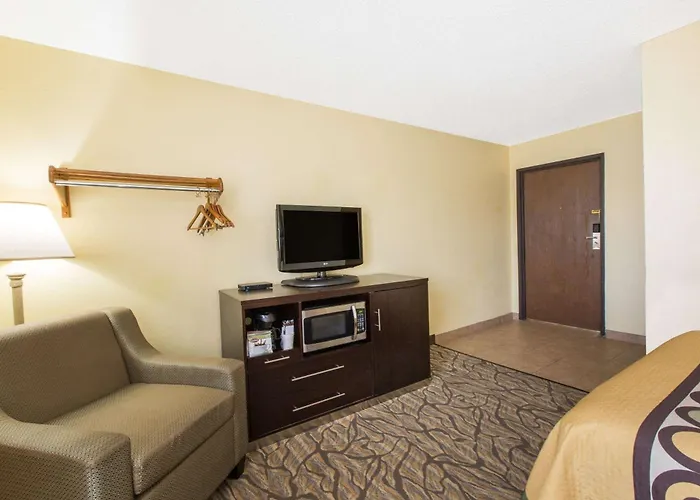 Super 8 By Wyndham Nampa